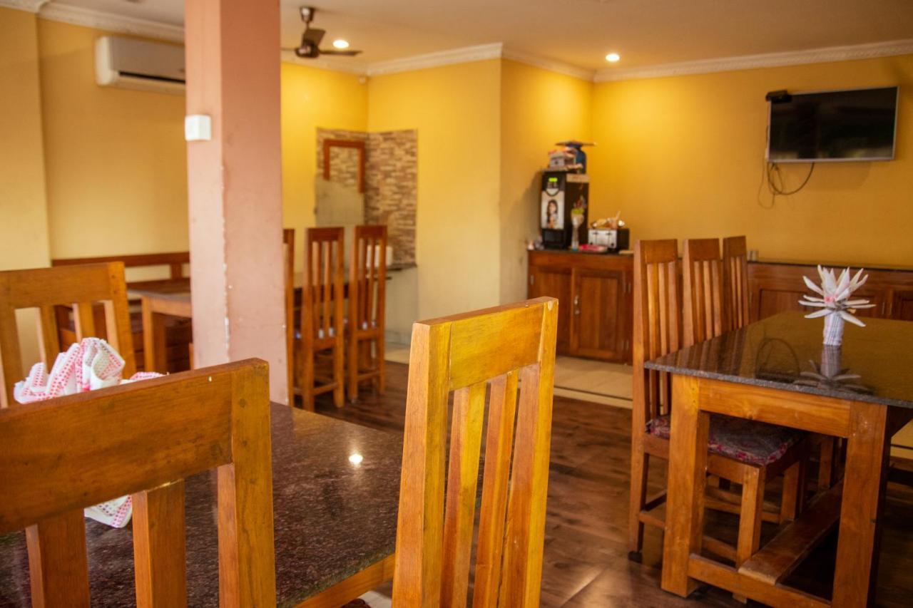 Hotel Nakshatra Karimganj Ngoại thất bức ảnh
