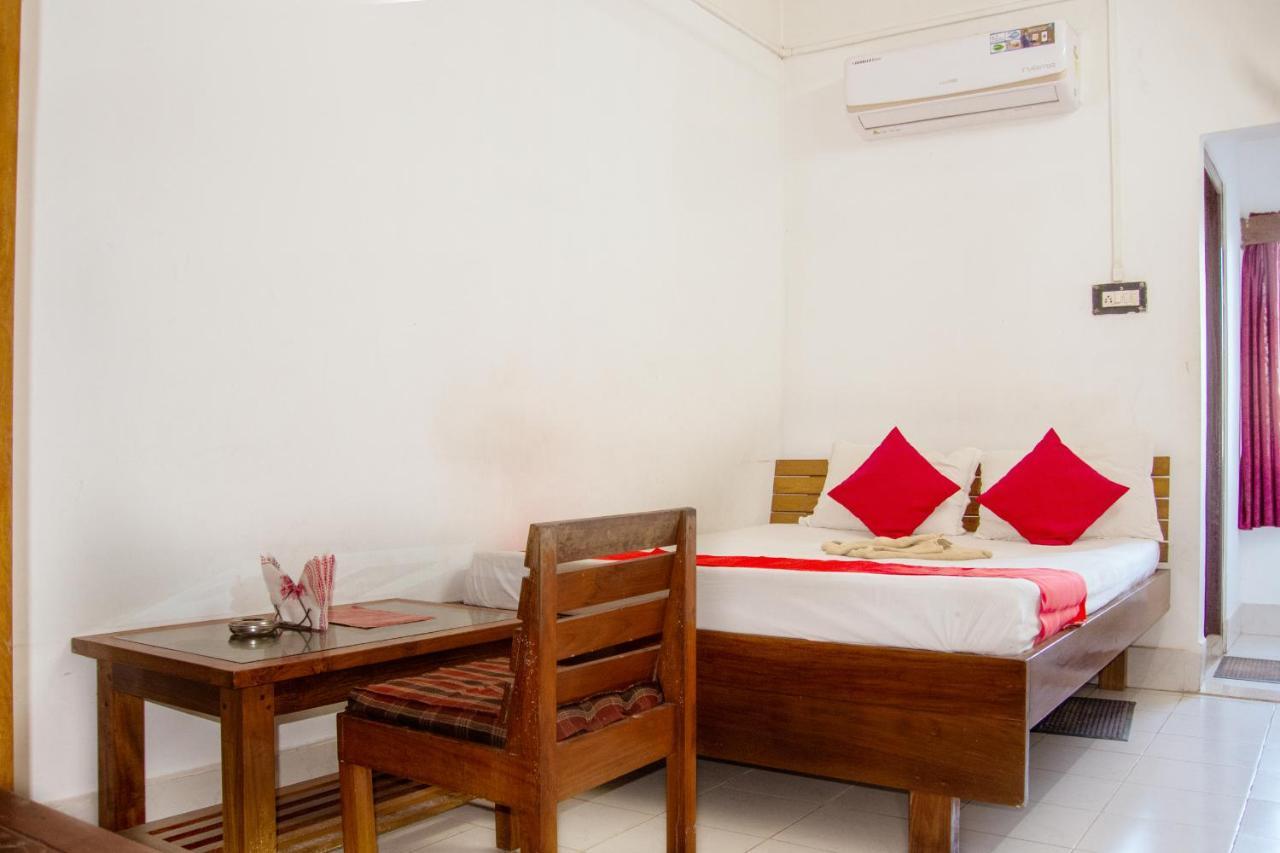 Hotel Nakshatra Karimganj Ngoại thất bức ảnh